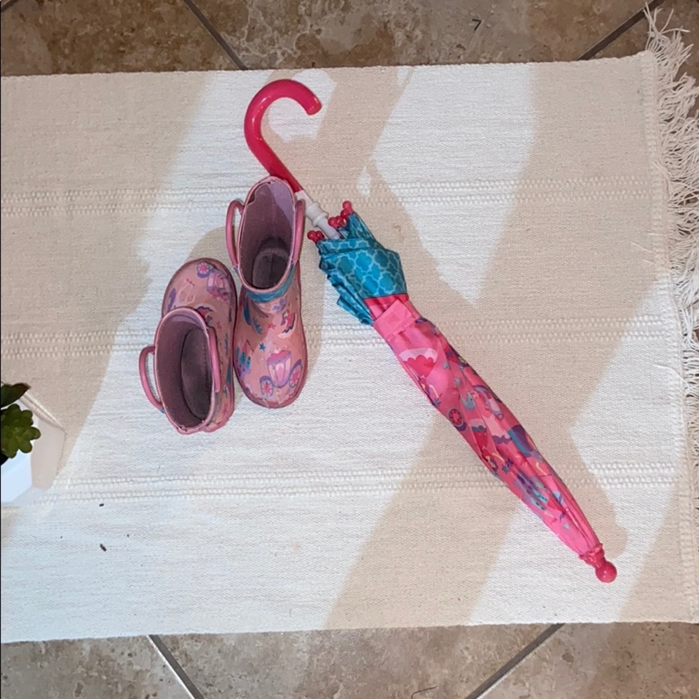 Rain boot set
